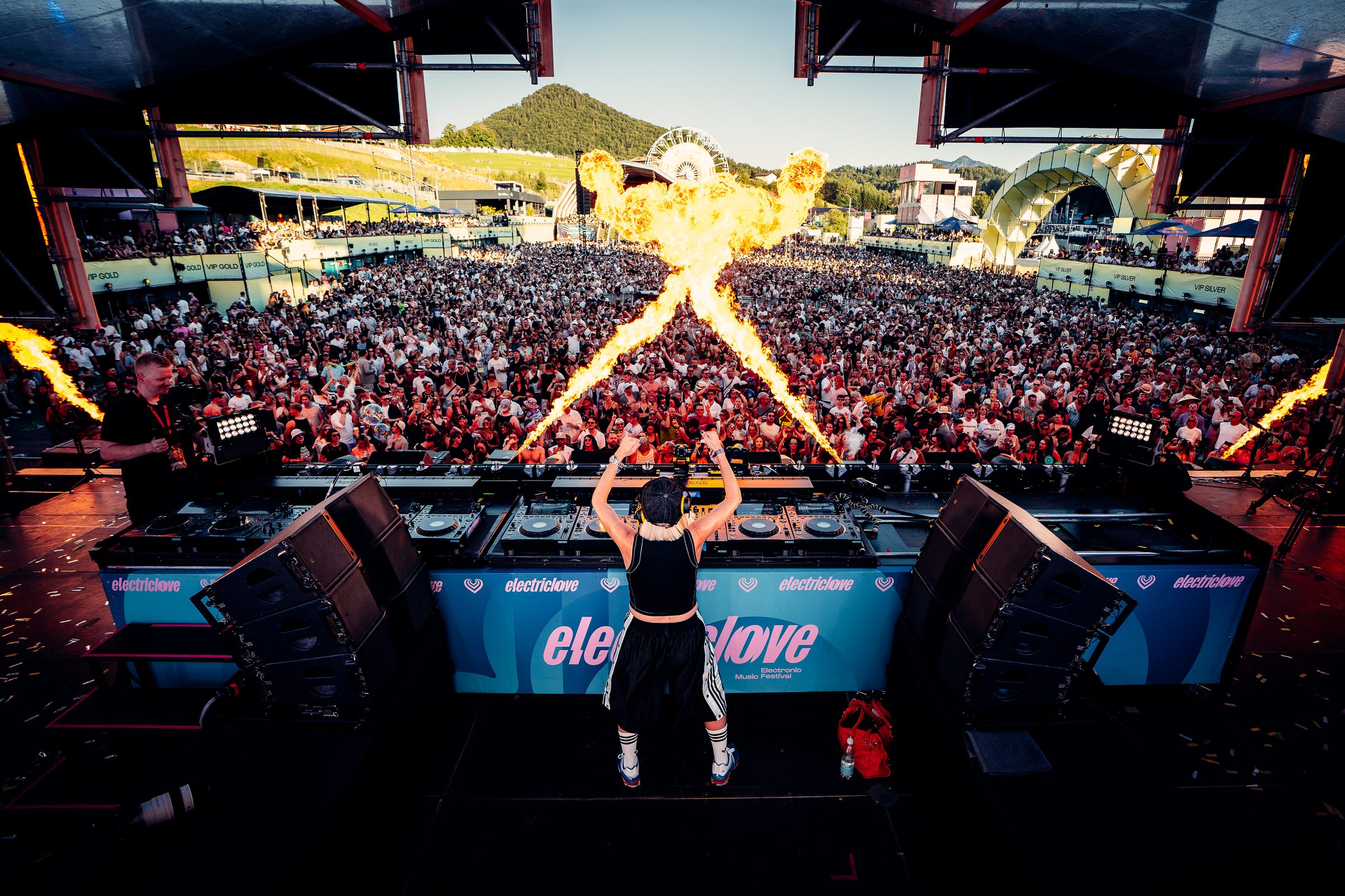 Dominique Jardin — Electric Love Festival